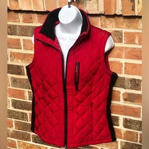 Andrew Marc Red Quilted Vest with Ribbed Side Panels, Zip Pockets. Woman’s Small